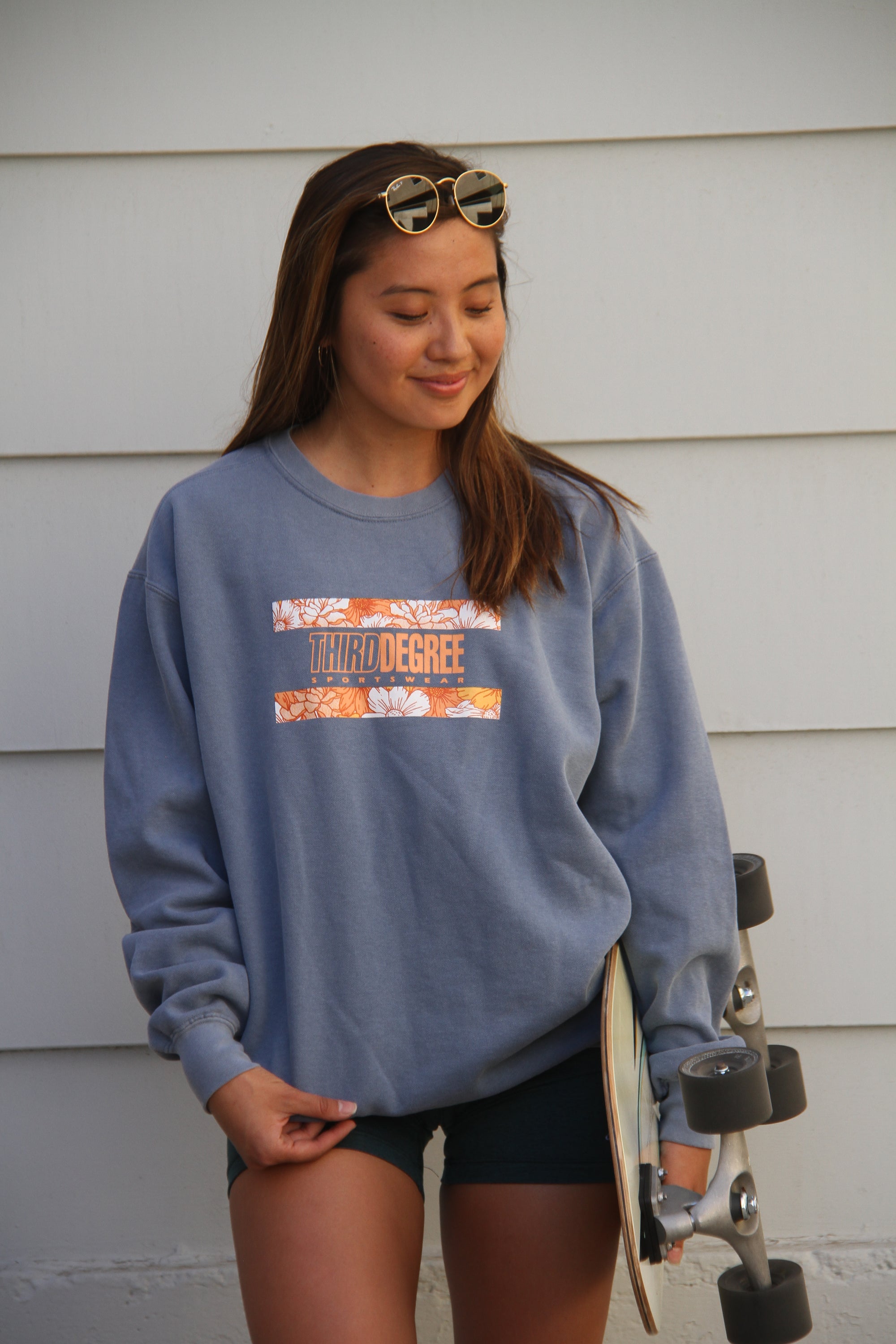 Beach Front Crewneck - Third Degree Sportwear